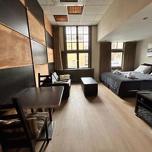 Amazing Independent Studio S3, City Centre Dordrecht